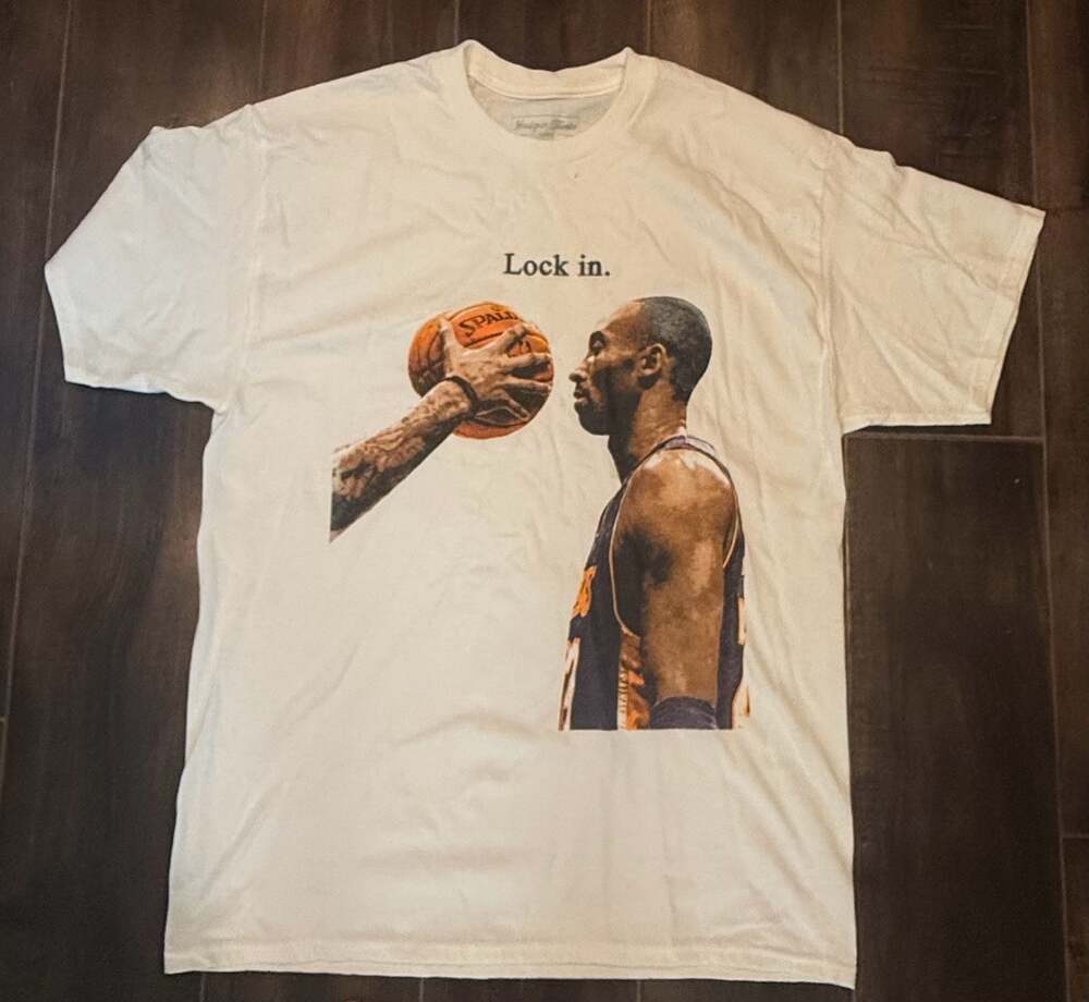 Headgear Classics Kobe Bryant Lock In Graphic White T-Shirt